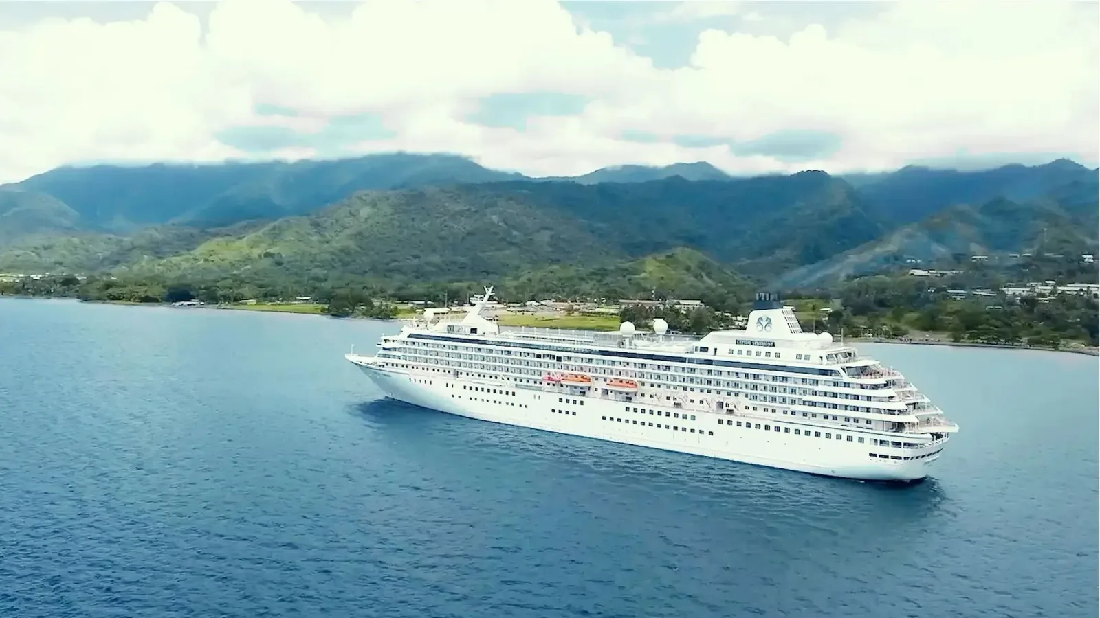 Crystal Serenity at sea