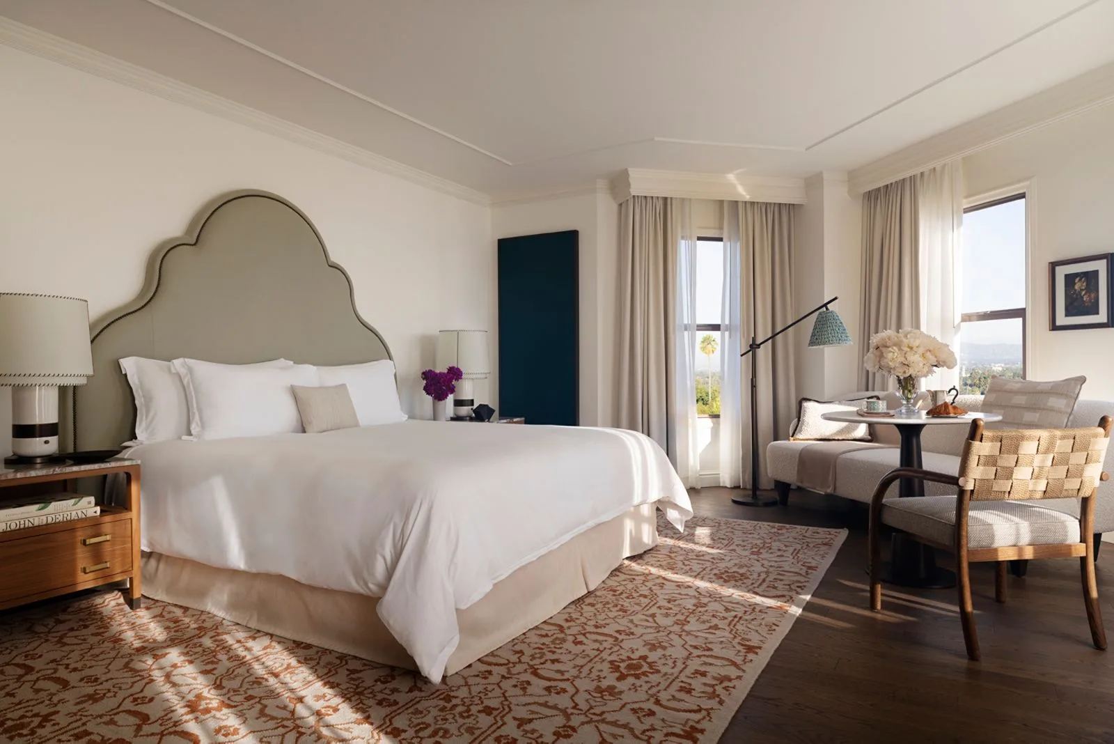Deluxe Premier king guestroom at The Langham Huntington, Pasadena