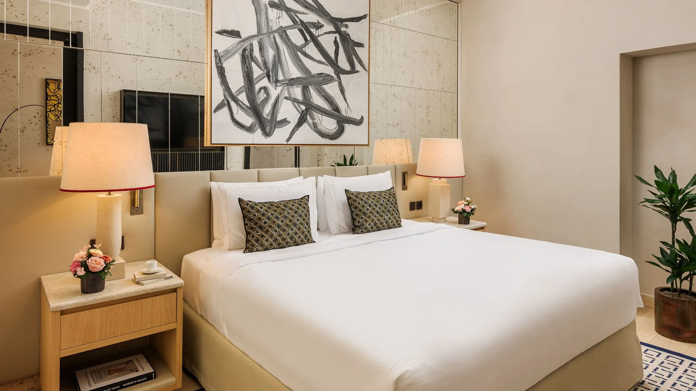 Executive Suite bedroom at Park Hyatt Milan