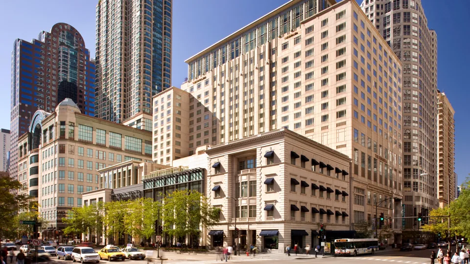 The Peninsula Chicago exterior above East Superior Street and the Magnificent Mile neighbourhood